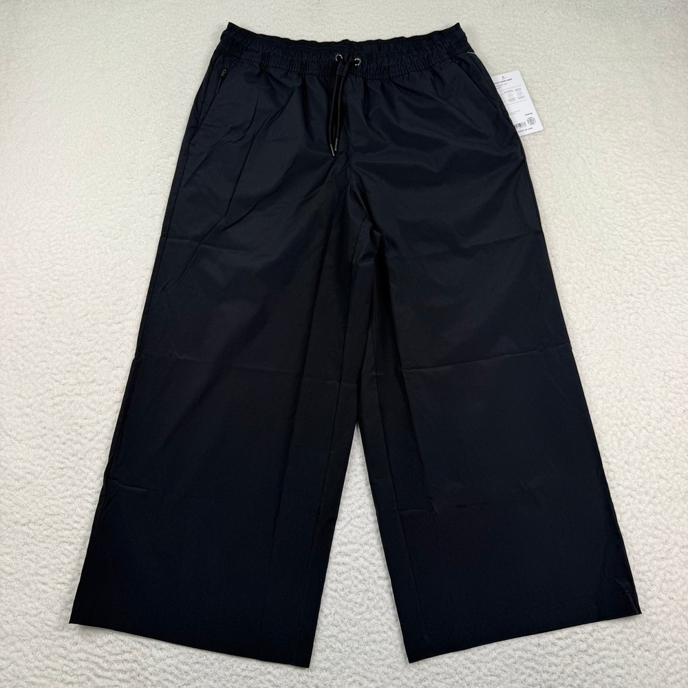 NWT Athleta Midday Crop Pant Medium Black Wide Leg Breathable UV Protection